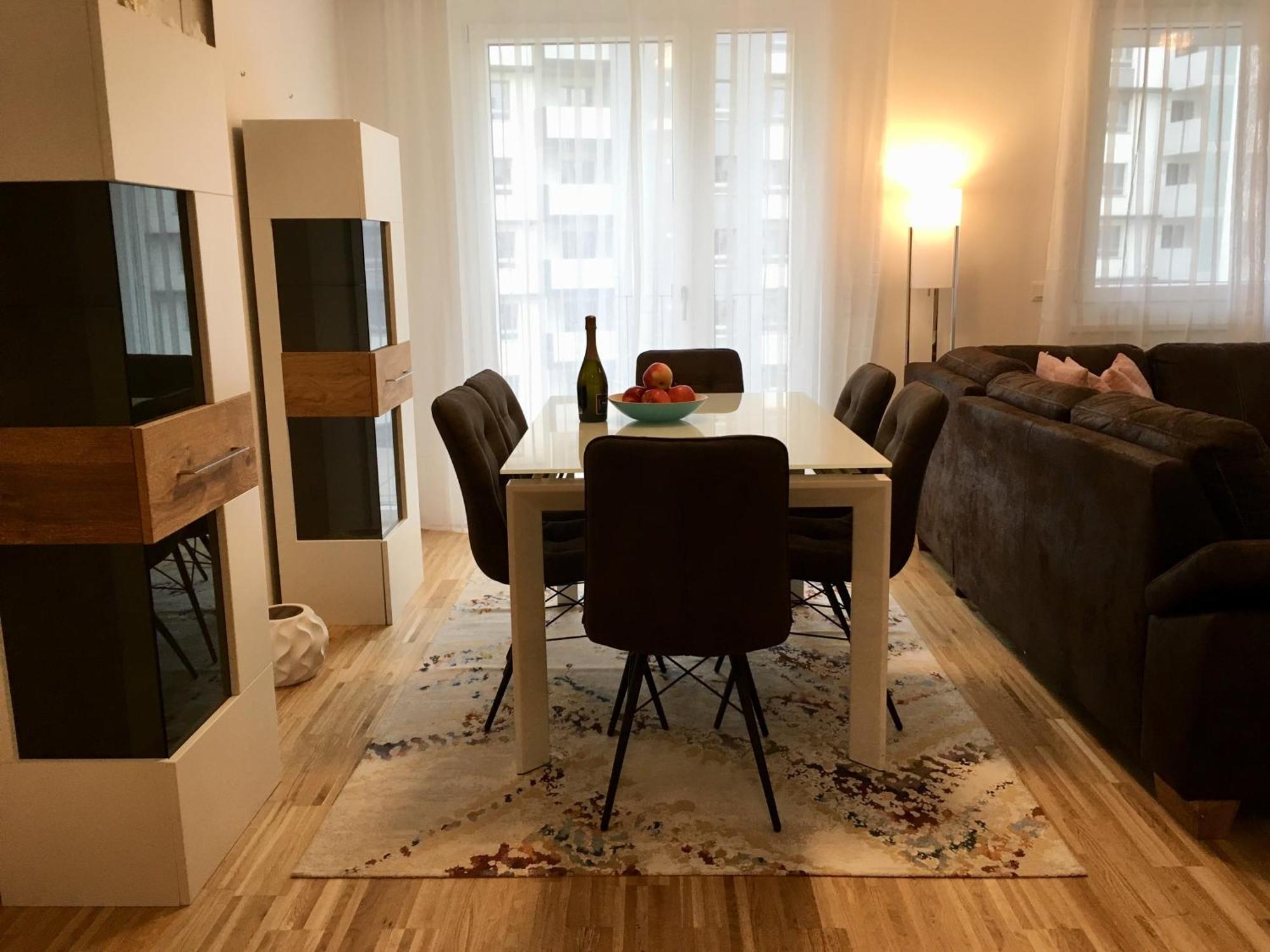 White Vintage Park View Apartment Vienna Exterior photo